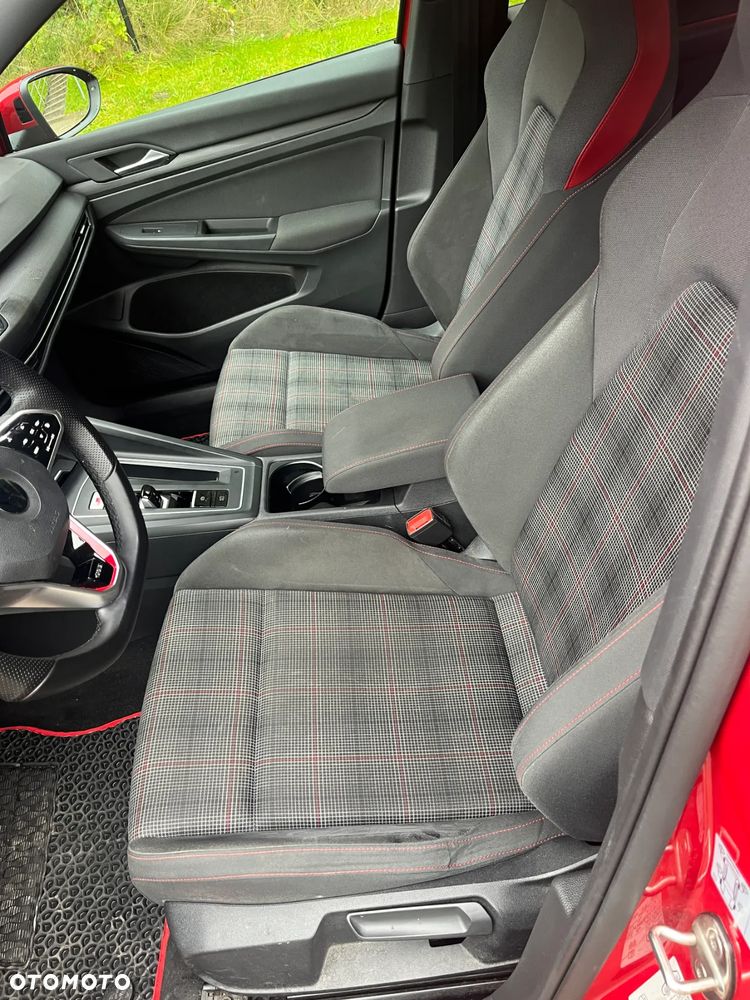 Volkswagen Golf VIII 2.0 TSI GTI DSG - 8