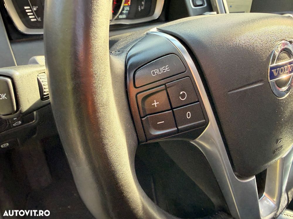 Volvo XC 60 D4 Geartronic Summum - 31