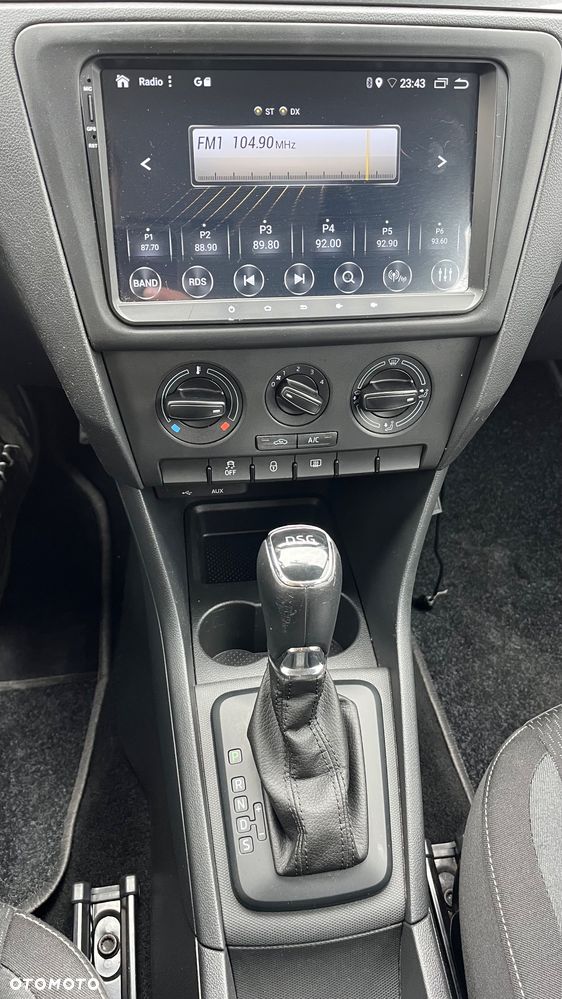 Skoda RAPID 1.4 TSI DSG Elegance - 12