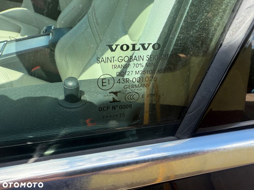 Volvo XC 60 D4 Drive-E Ocean Race - 28