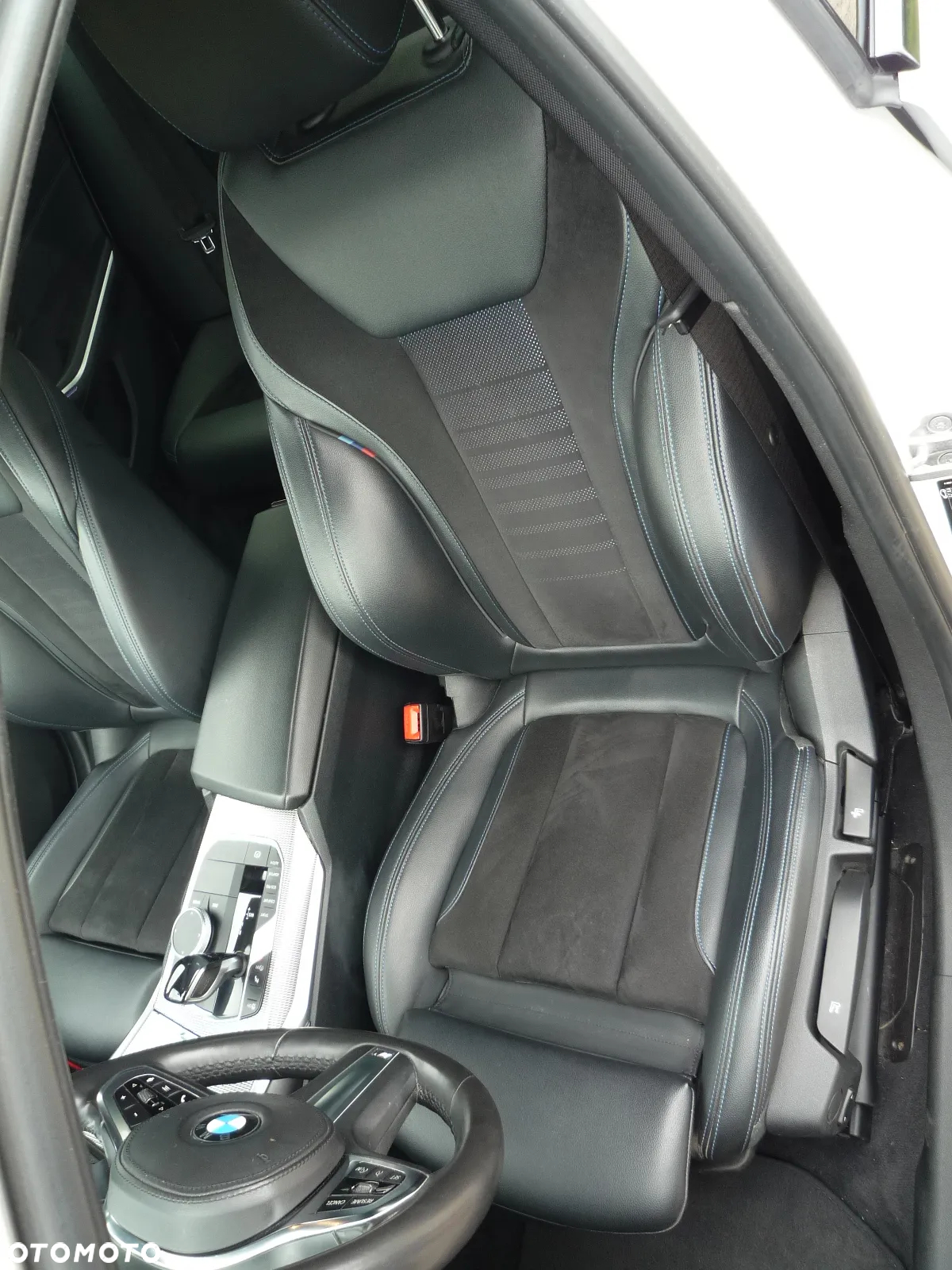 BMW Seria 3 330i xDrive M Sport sport - 19