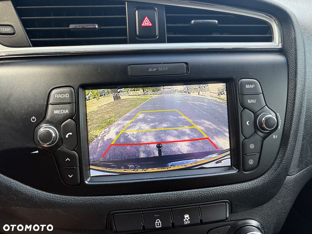 Kia Ceed 1.6 GDI L - 23