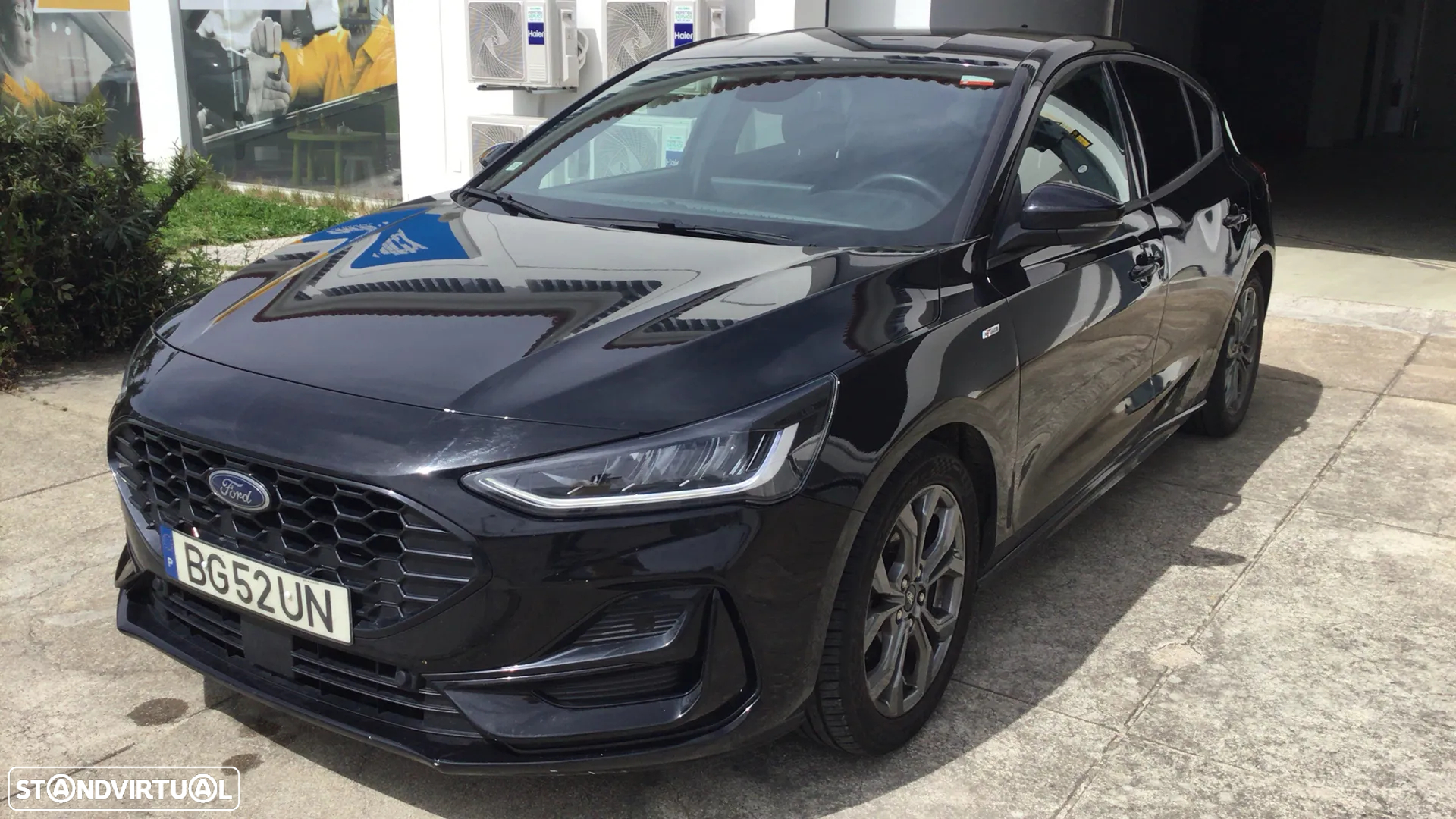 Ford Focus 1.0 EcoBoost MHEV ST-Line - 2