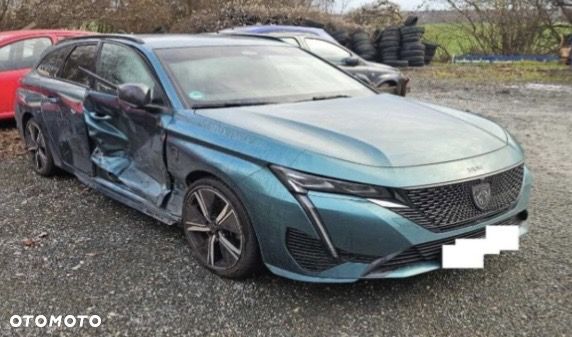 Peugeot 308 225 e-EAT8 GT - 2