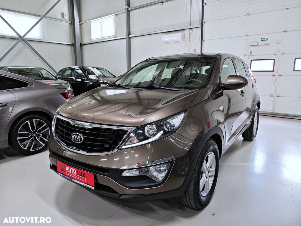 Kia Sportage 1.7 CRDI 2WD ISG Attract - 2