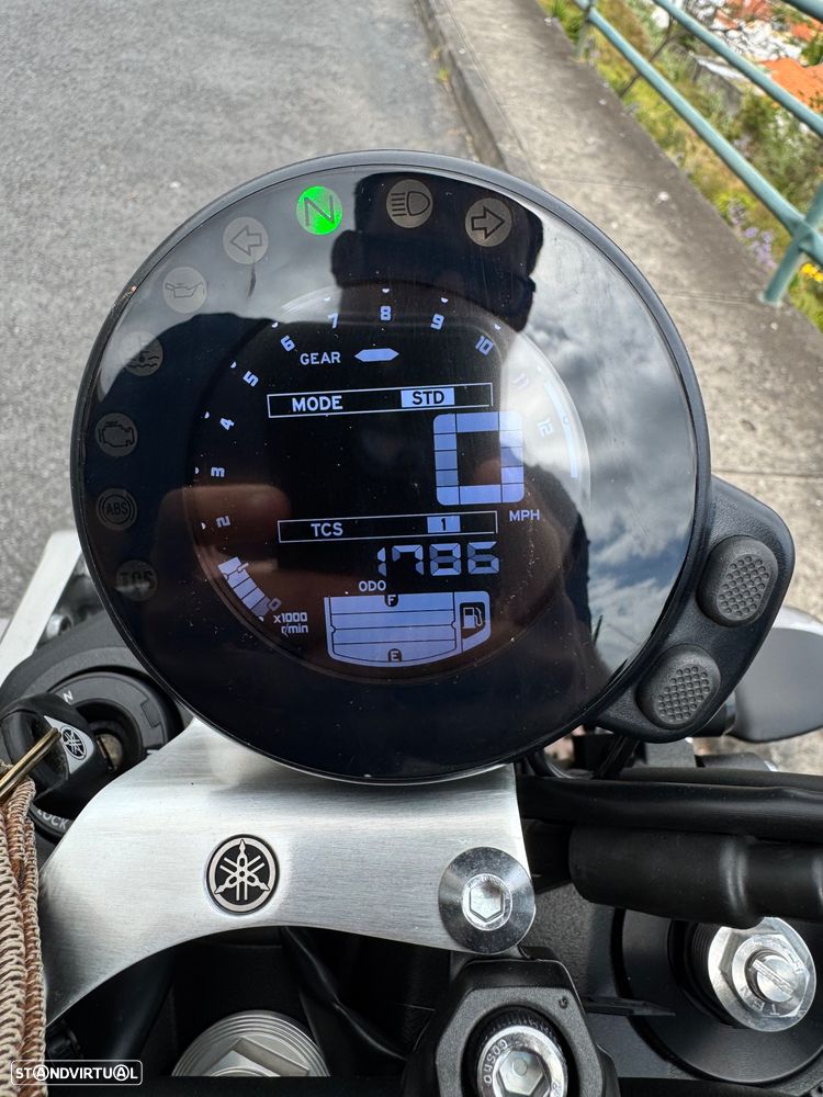 Yamaha XSR - 5
