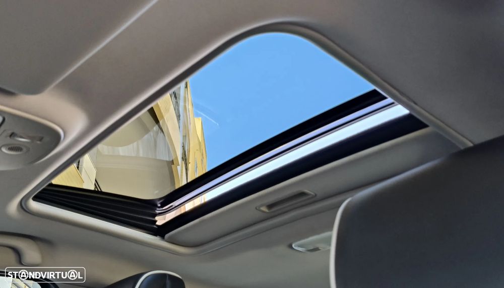 Renault Fluence 1.5 dCi Exclusive - 23