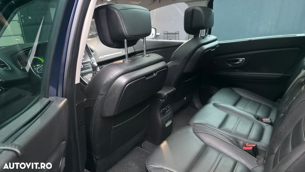 Renault Grand Scenic BLUE dCi 120 EDC BOSE EDITION - 6