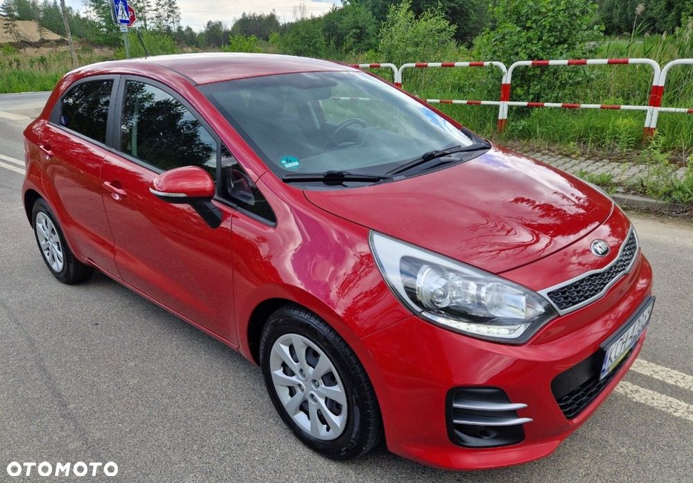 Kia Rio 1.4 Dream Team Edition - 11