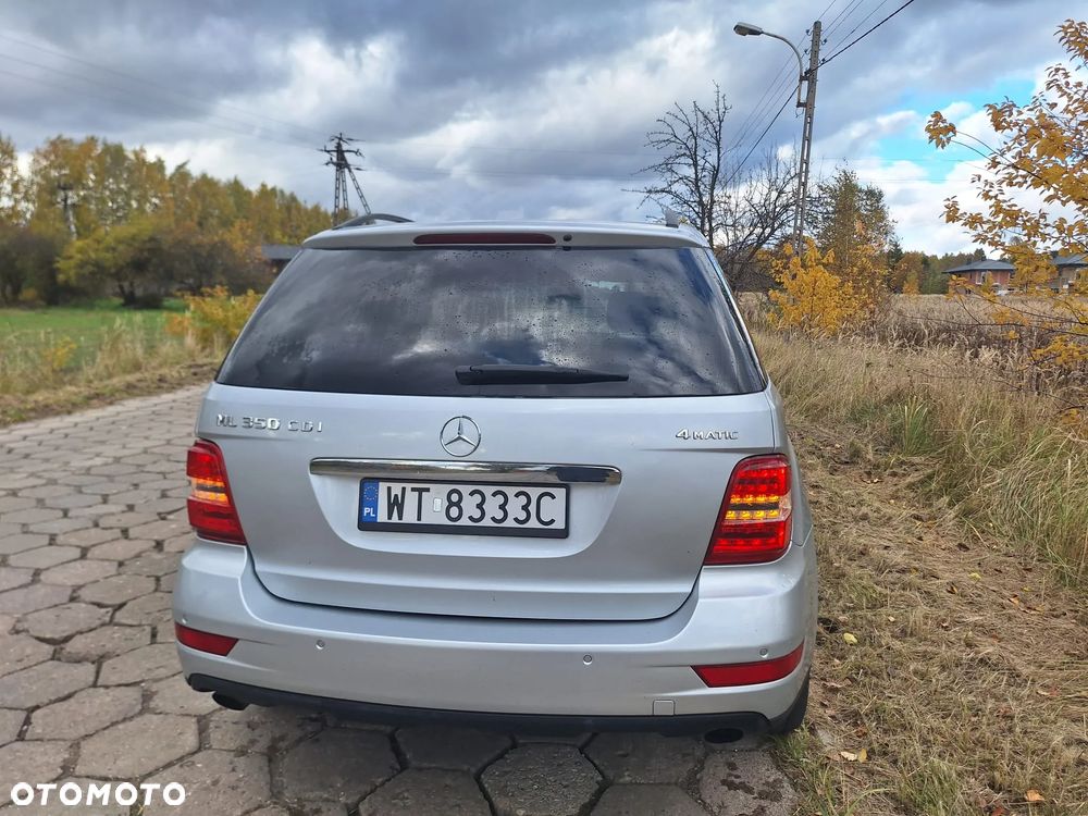 Mercedes-Benz ML - 14