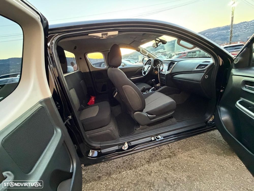 Mitsubishi L200 2.3 DI-D Strakar CD Connect Edition 4WD - 10