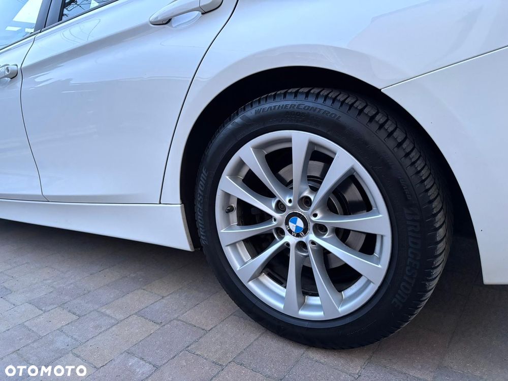 BMW Seria 3 318d - 20
