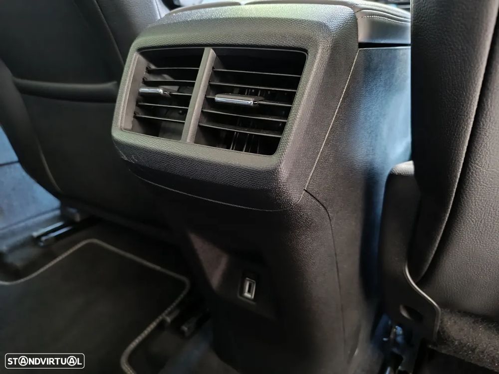 Citroën C5 Aircross 1.2 PureTech Shine EAT8 - 34