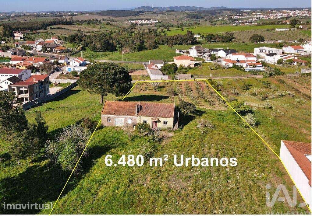 Moradia isolada T2 em Lamas e Cercal de 56 m2