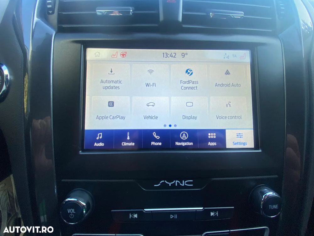 Ford Mondeo 2.0 HEV Trend - 20