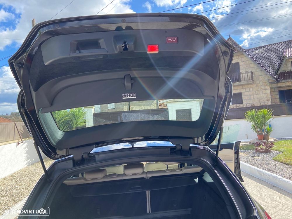 Mercedes-Benz CLS 250 BlueTEC Shooting Brake - 10