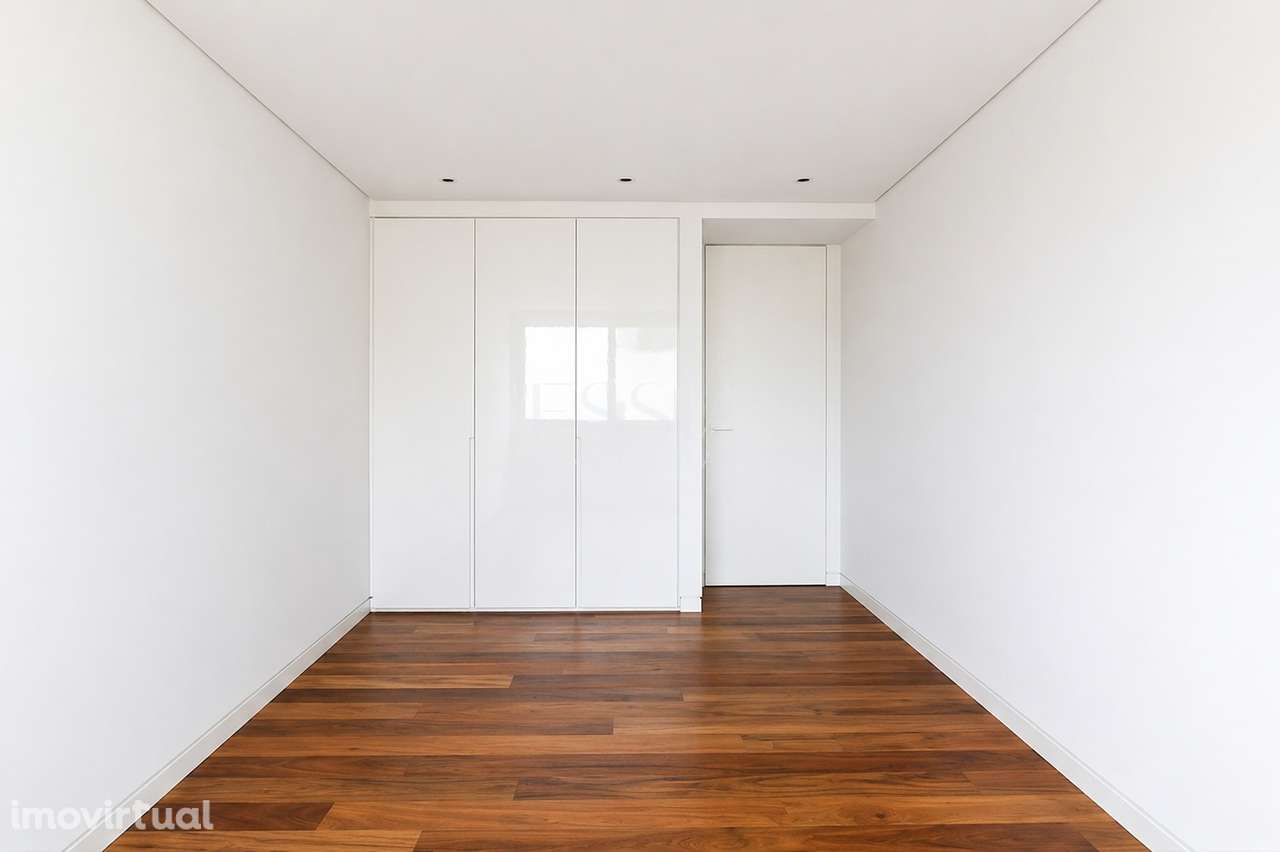 Apartamento T4 com Varanda no Varandas do Foco - Grande imagem: 5/9