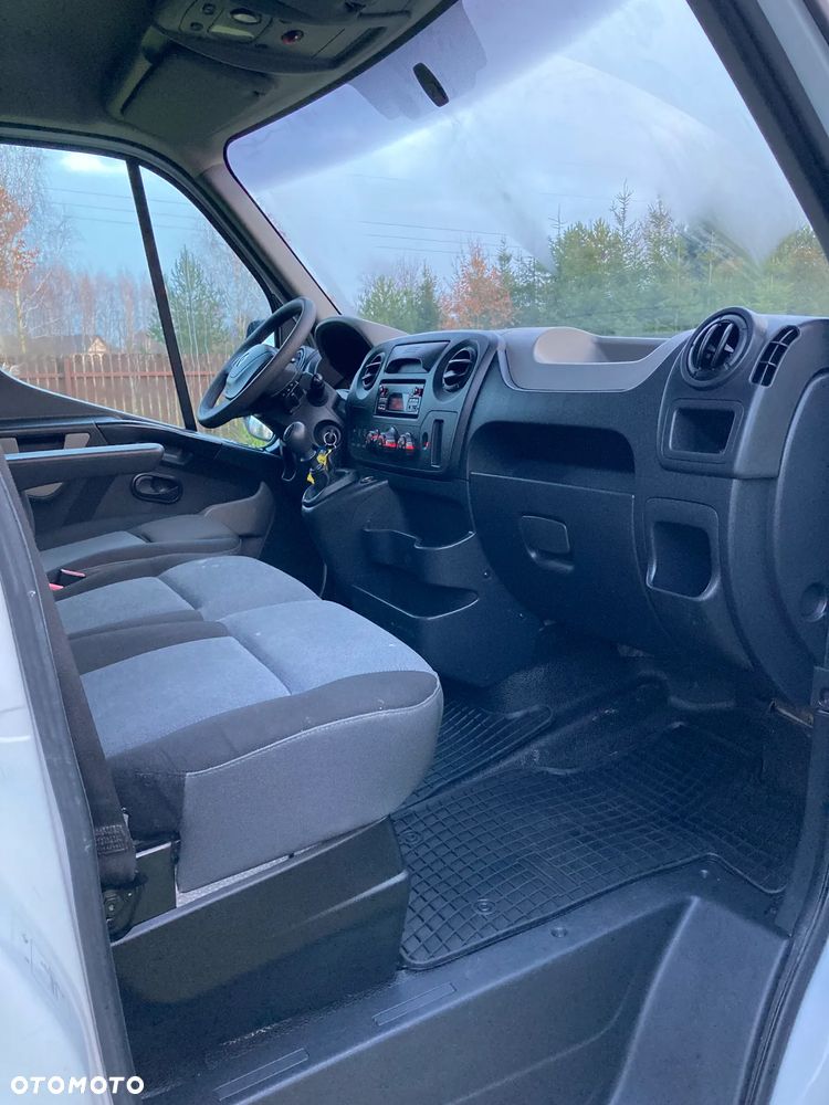 Renault Master - 12