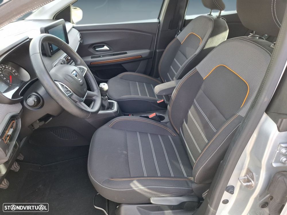 Dacia Sandero - 11