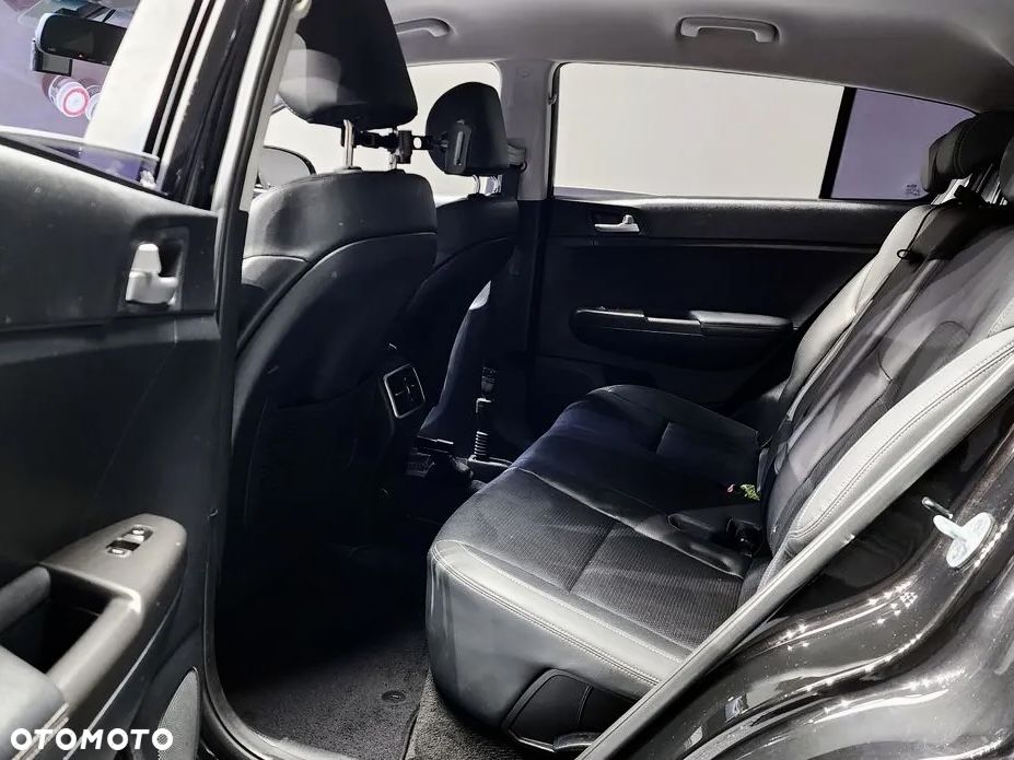 Kia Sportage - 12
