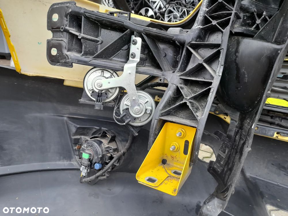 Zderzak przód Ford Transit MK8 - 9