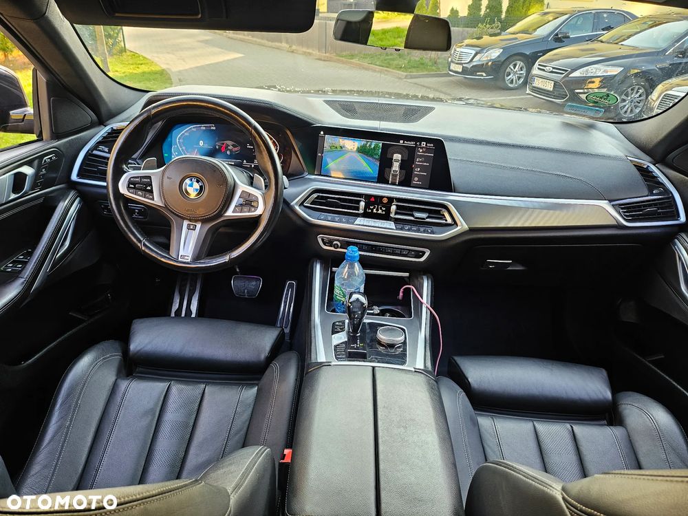 BMW X6 - 24