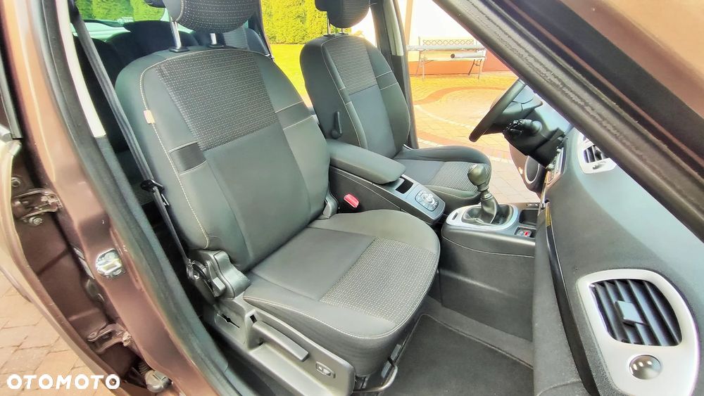 Renault Scenic TCe 130 Luxe - 9