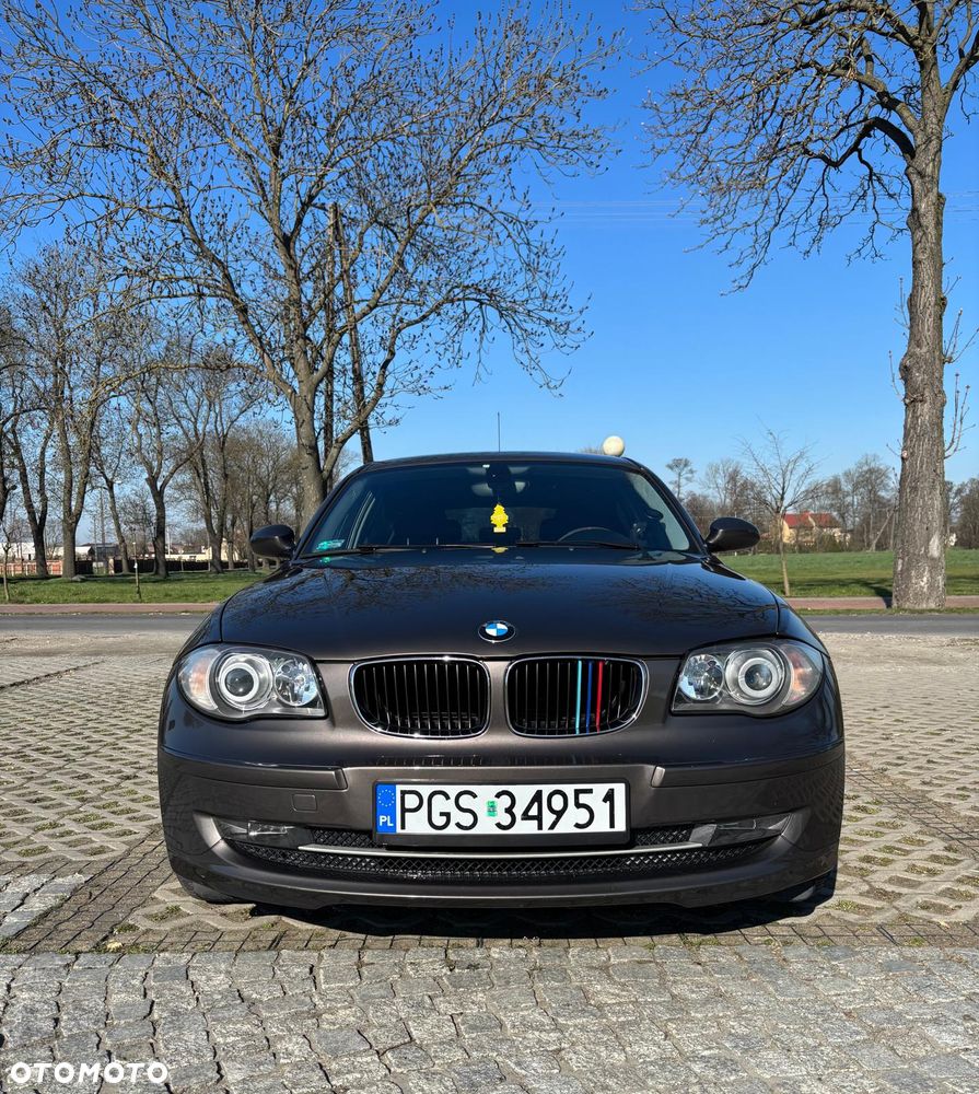 BMW Seria 1 - 1