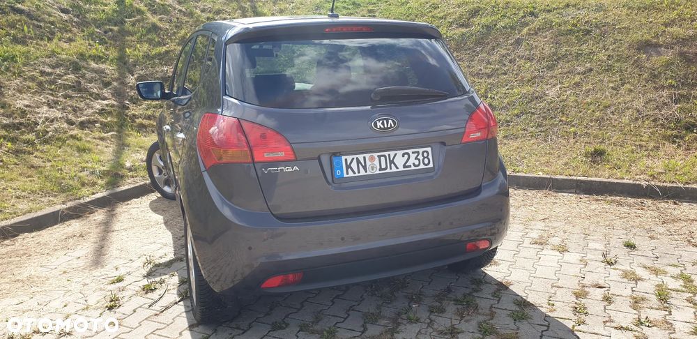 Kia Venga 1.6 Business Line - 13