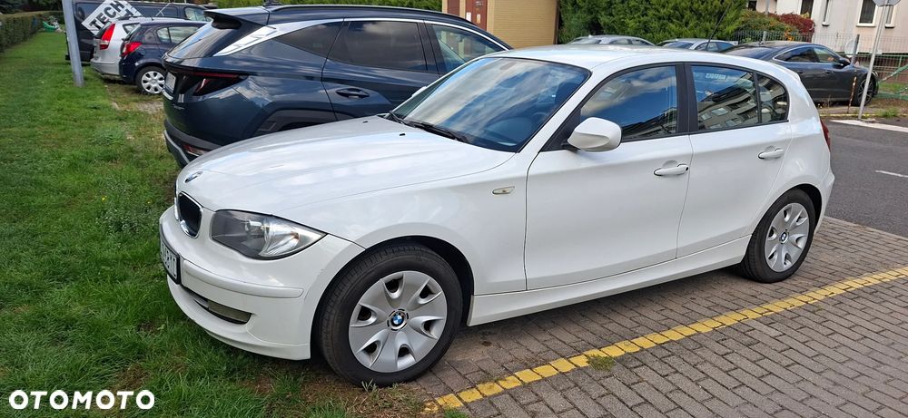 BMW Seria 1 116i - 1