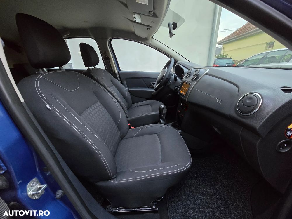 Dacia Sandero 1.2 - 9