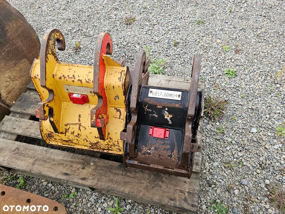 Caterpillar 302.7 D CR - 38