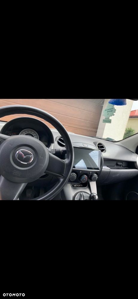 Mazda 2 - 2
