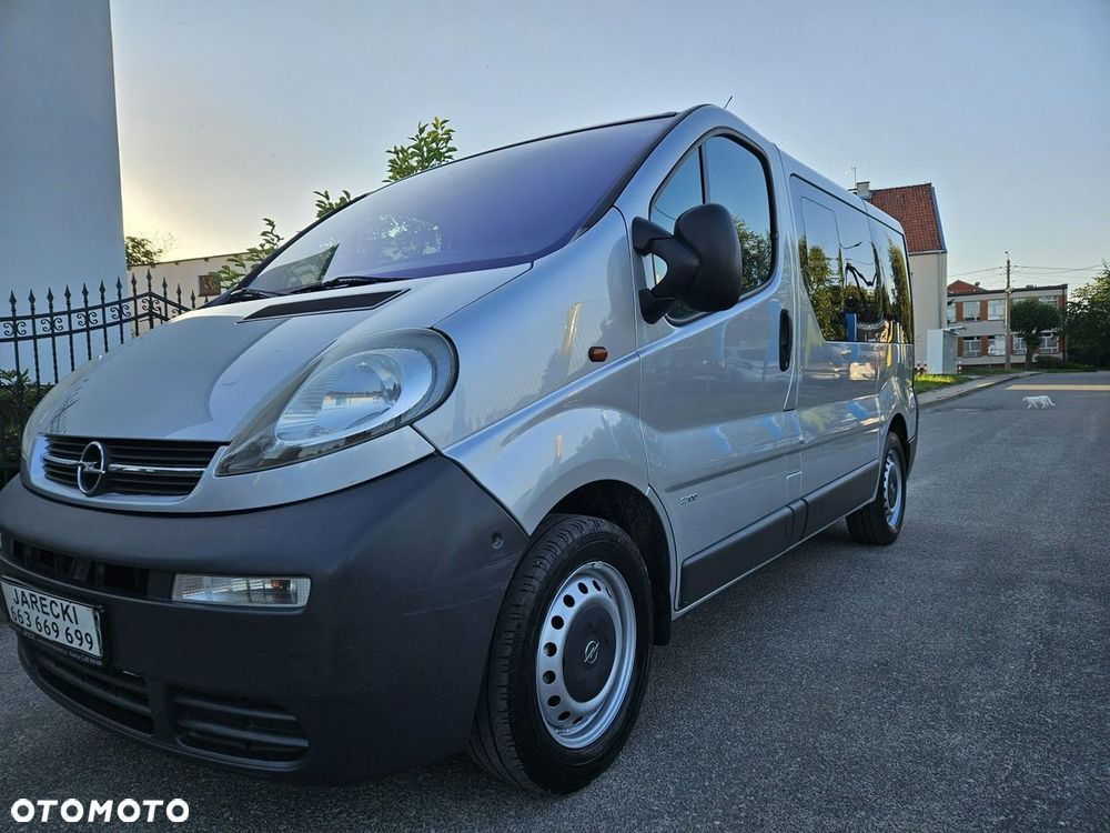 Opel Vivaro - 20