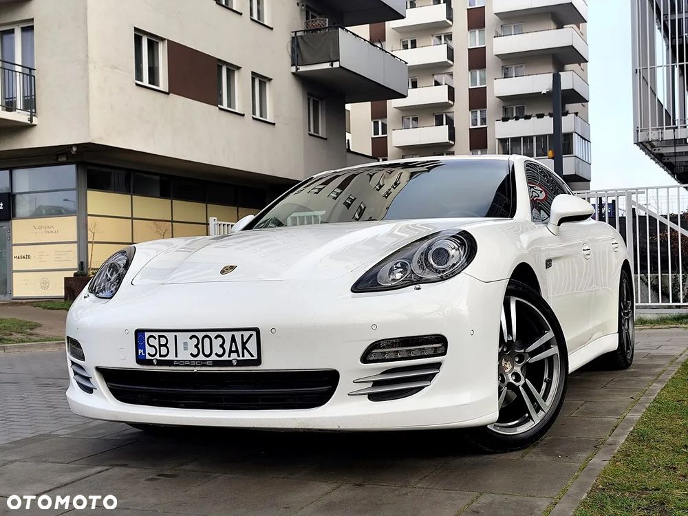 Porsche Panamera 4S PDK - 1