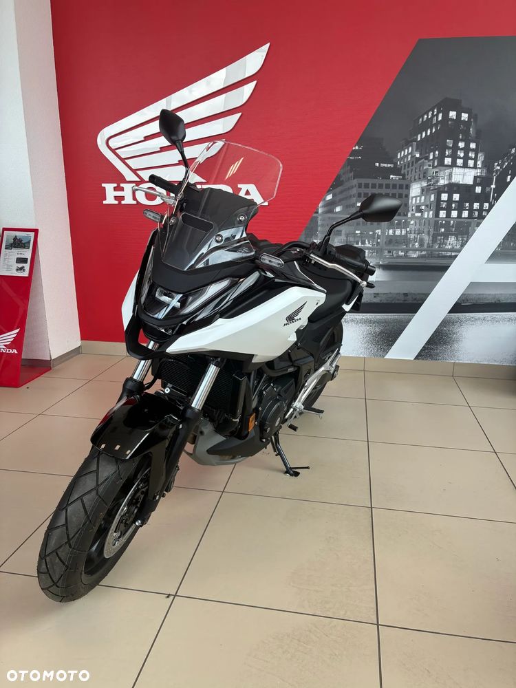 Honda NC - 6