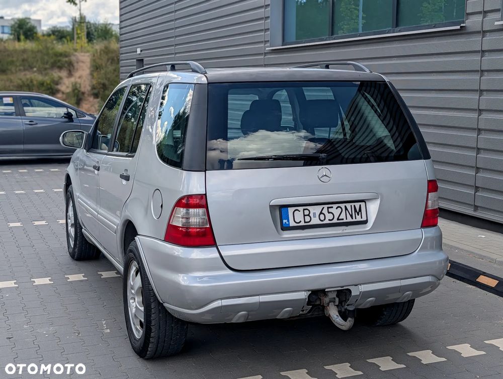 Mercedes-Benz ML - 4