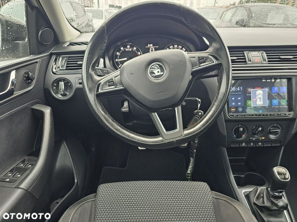 Skoda RAPID - 31