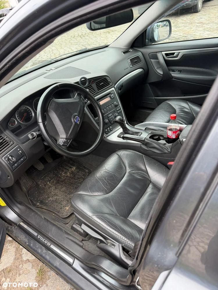 Volvo XC 70 D5 AWD Kinetic - 5