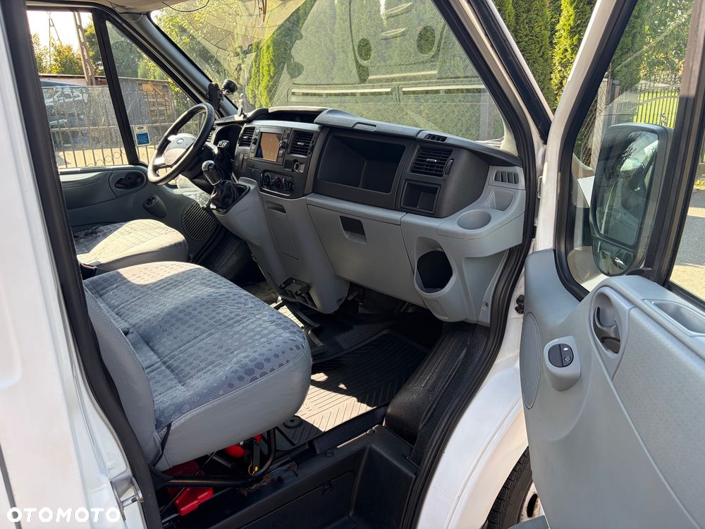 Ford Transit - 5