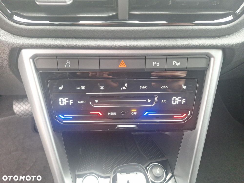 Volkswagen T-Roc 1.5 TSI Life Plus DSG - 21