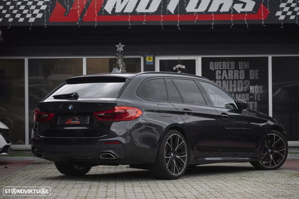 BMW 520 d Pack Desportivo M Auto - 38