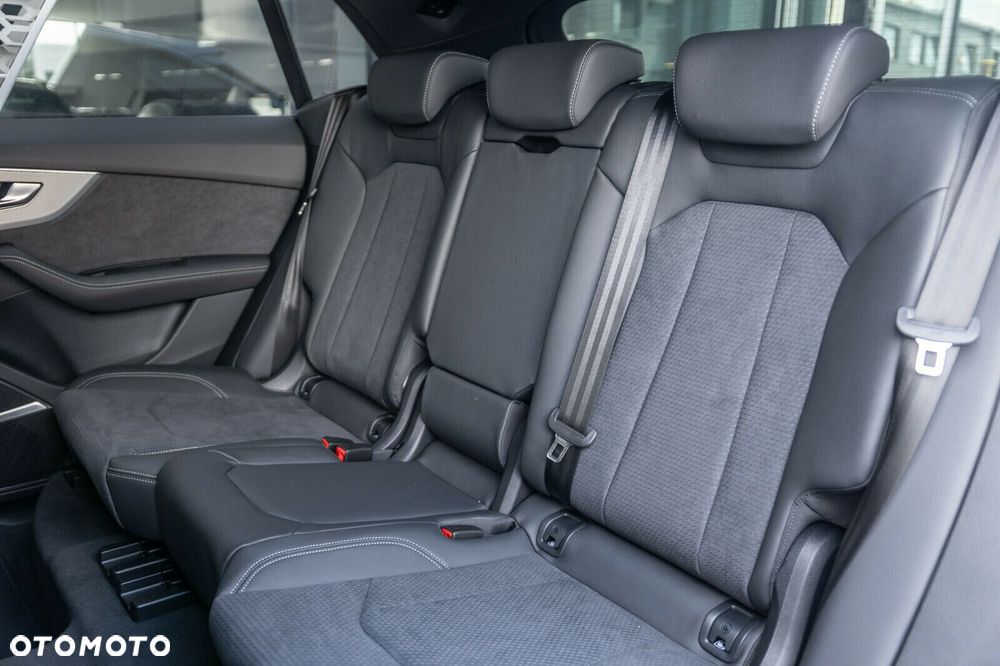 Audi Q8 50 TDI quattro tiptronic - 12