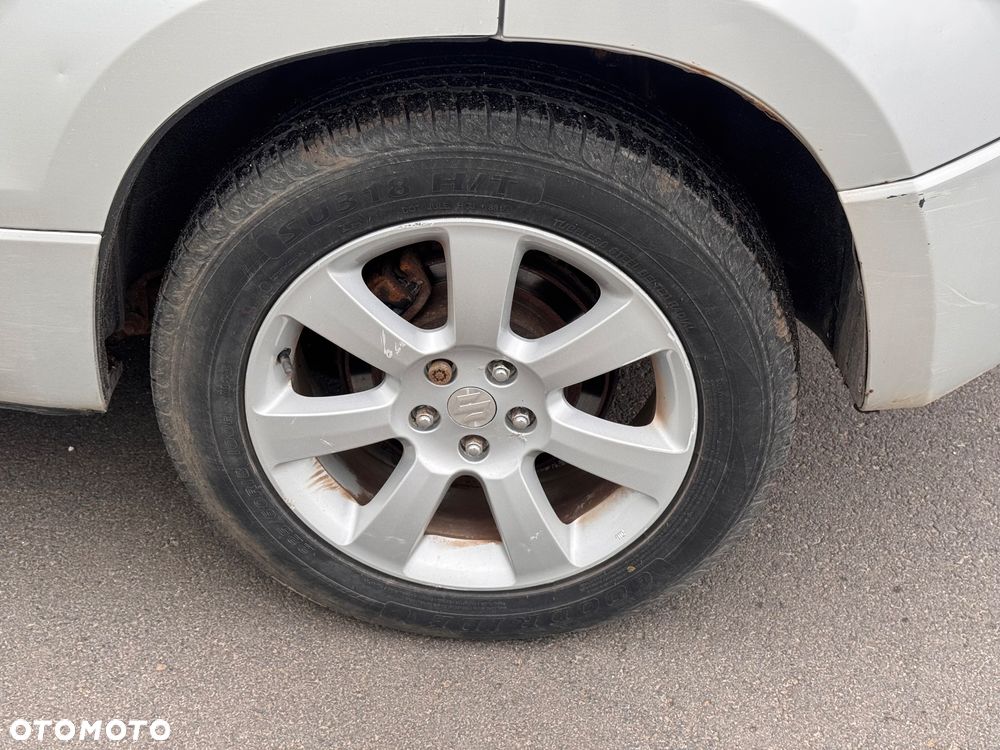Suzuki Grand Vitara 1.9 DDiS Comfort + DPF Family - 36