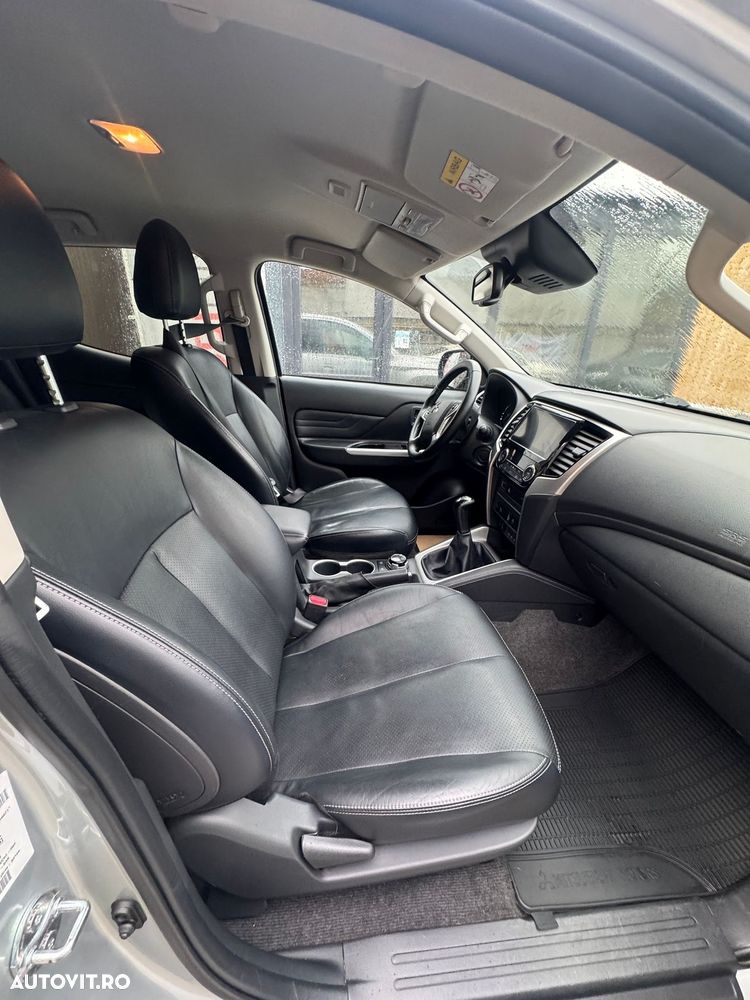 Mitsubishi L200 - 13