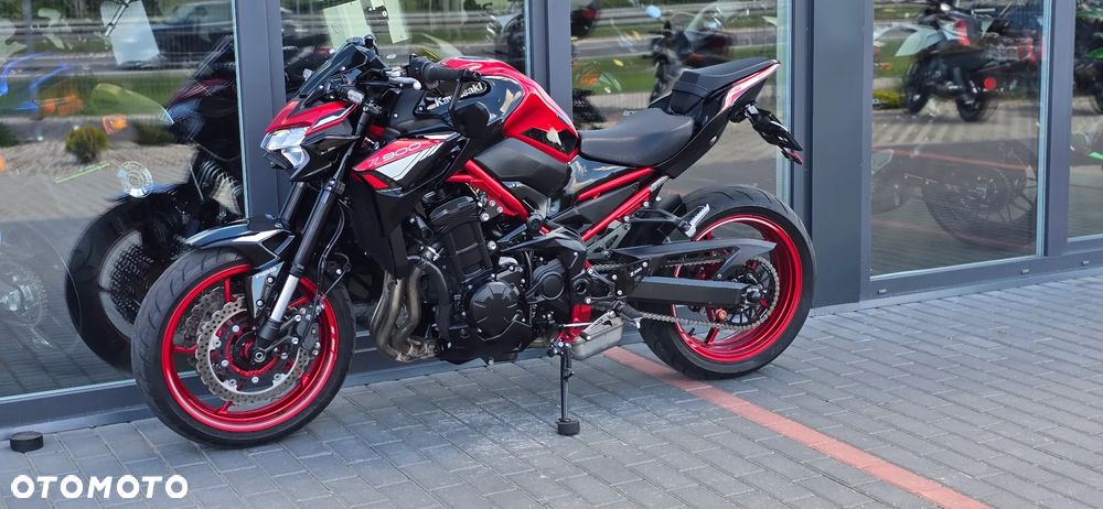 Kawasaki Z 900 - 23
