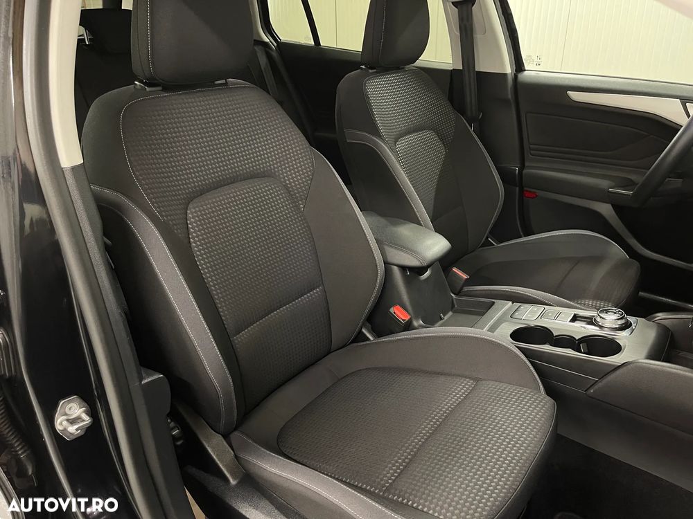 Ford Focus 1.5 EcoBlue Connected - 9