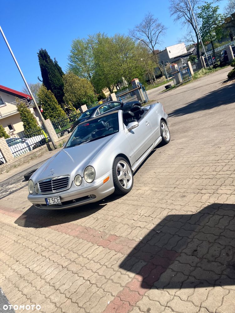 Mercedes-Benz CLK 55 AMG - 1