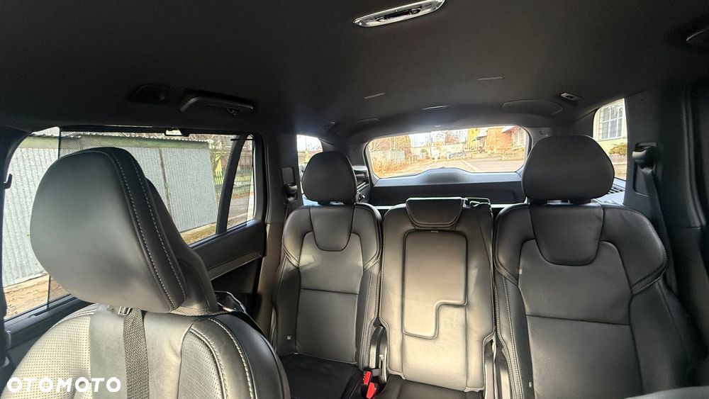 Volvo XC 90 D5 AWD Geartronic RDesign - 15