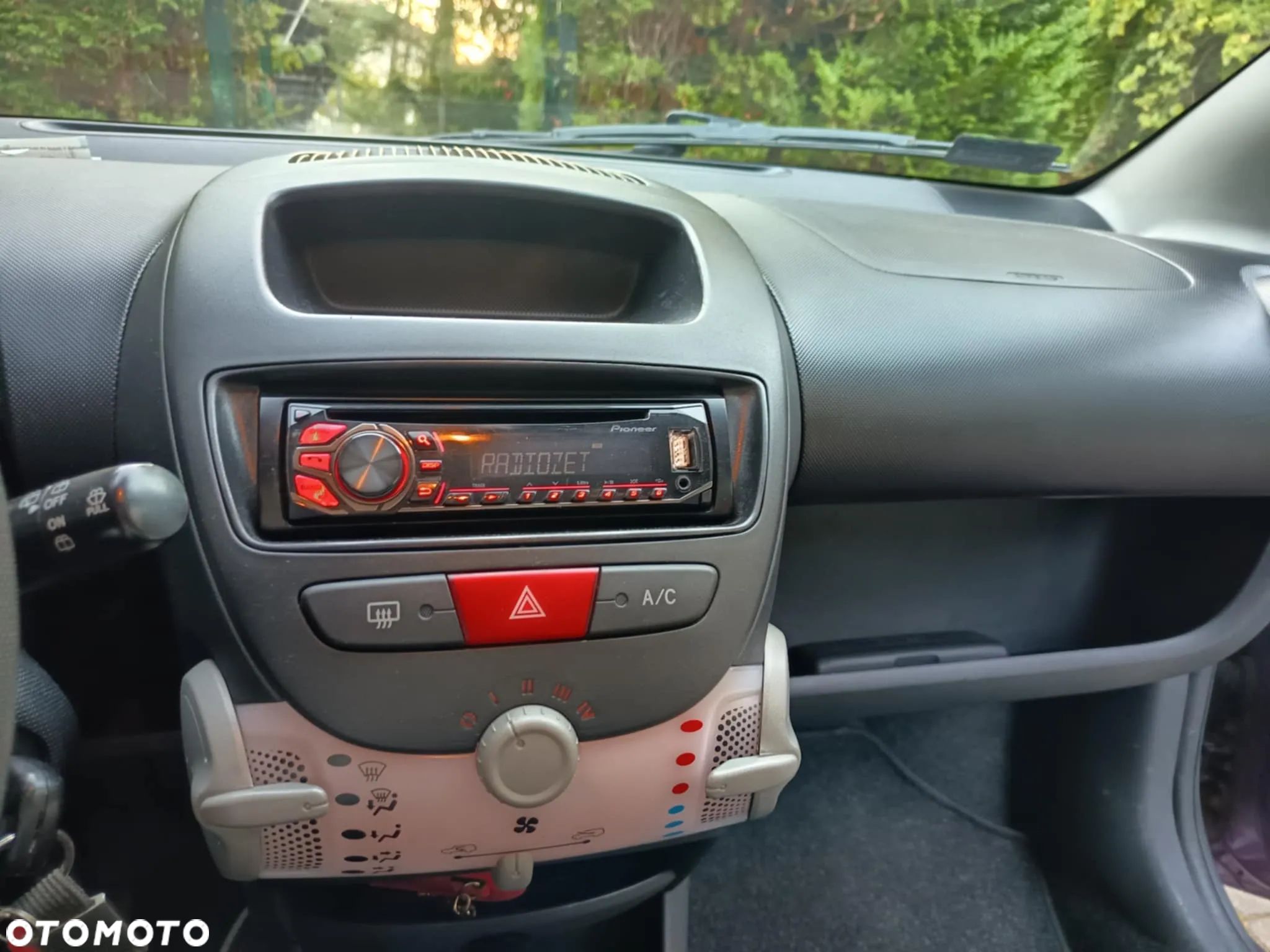 Peugeot 107 1.0 Active - 1
